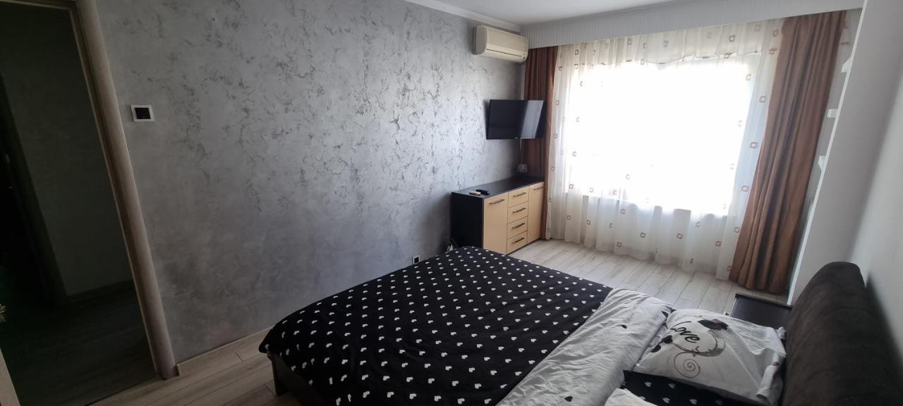 Râmnicu Vâlcea Ilona Apartament 3 Camere מראה חיצוני תמונה