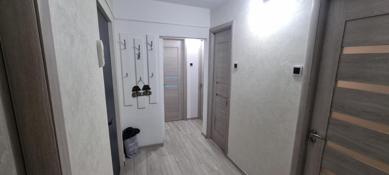 Râmnicu Vâlcea Ilona Apartament 3 Camere מראה חיצוני תמונה