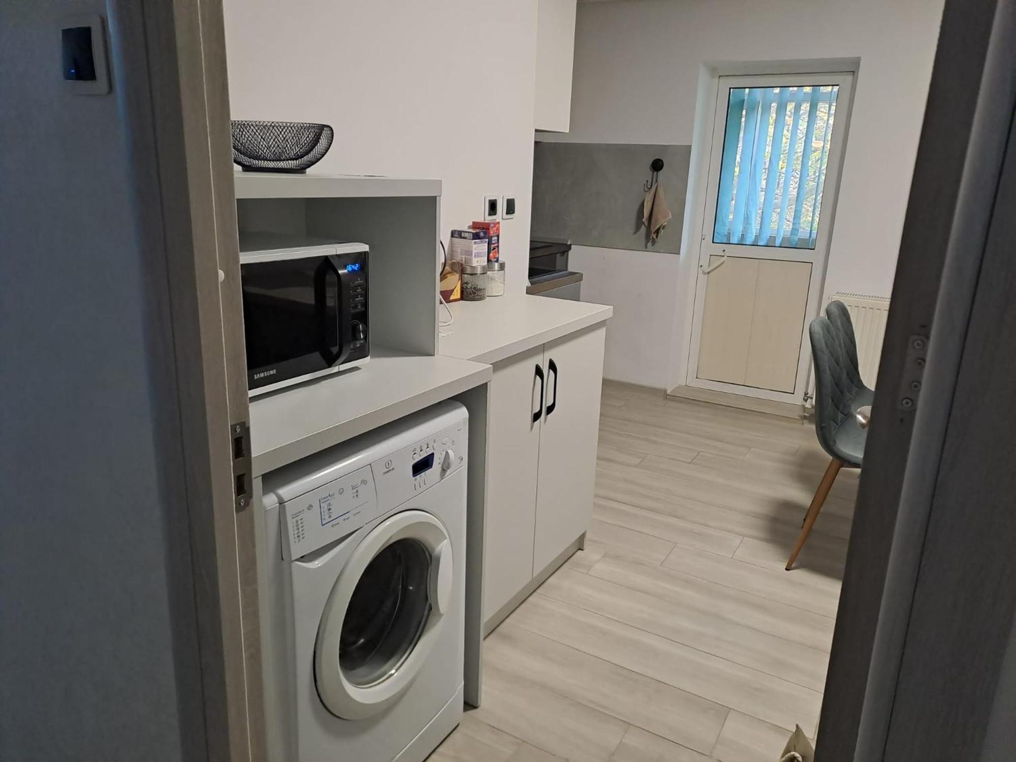 Râmnicu Vâlcea Ilona Apartament 3 Camere מראה חיצוני תמונה